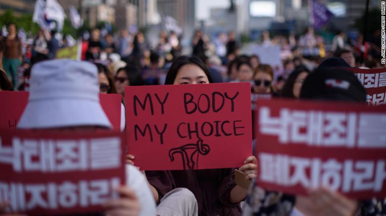 Corea del Sur legalizará el aborto tras una prohibición de 66 años
