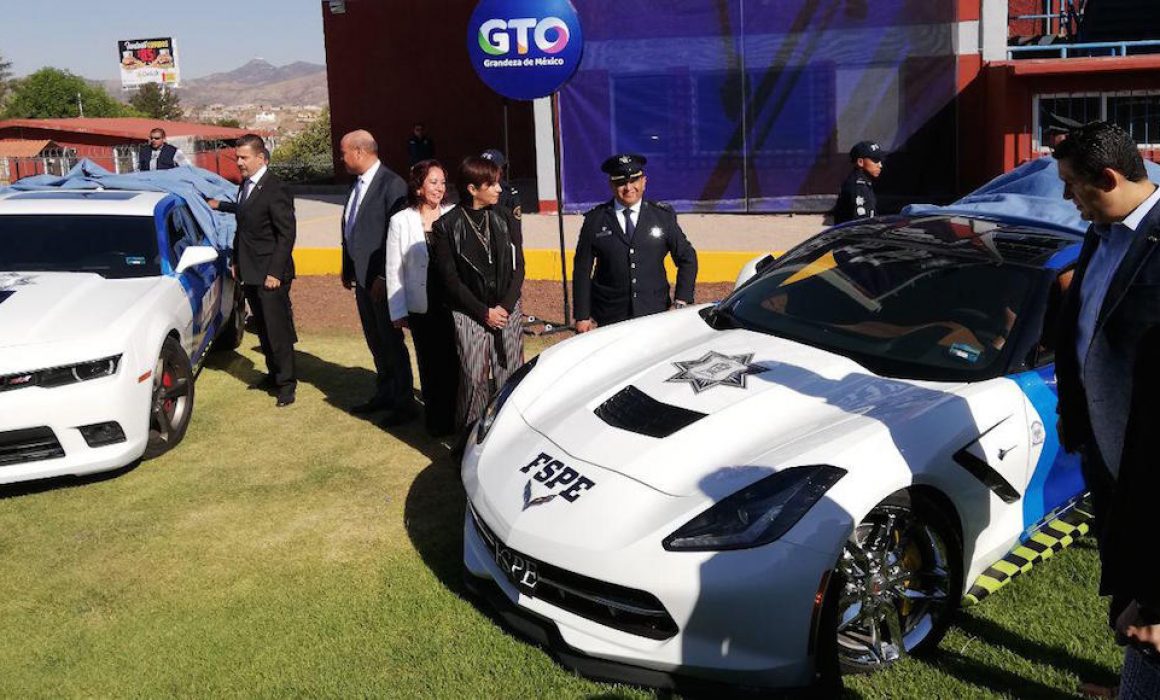 Policía de Guanajuato usará autos de lujo que decomisó al crimen