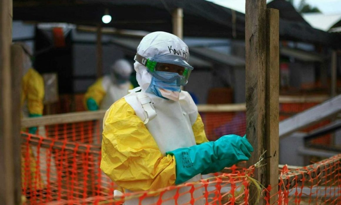 Reporta Uganda un muerto por ébola y dos nuevos casos