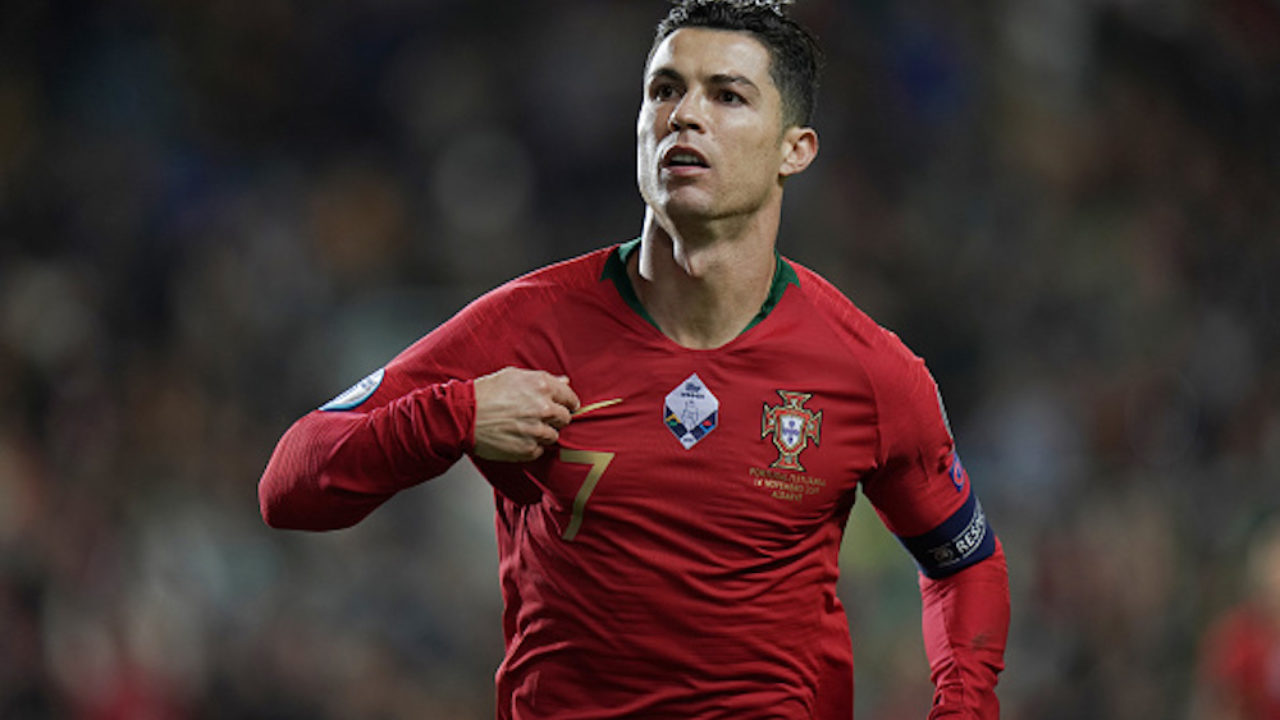 Cristiano Ronaldo alcanza los 100 goles con Portugal