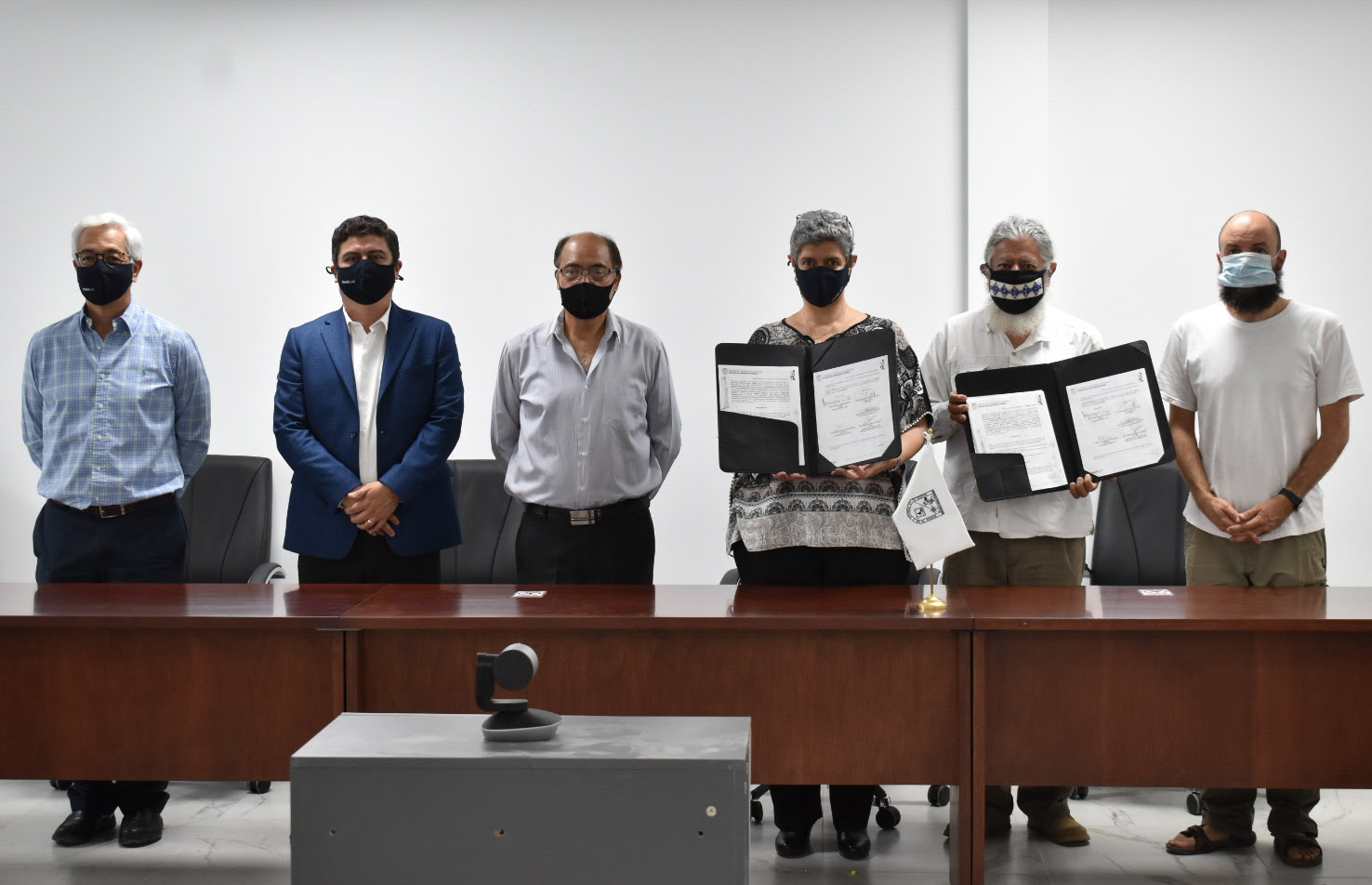 UAQ firma convenio de colaboración con el Instituto Intercultural Ñöñho AC