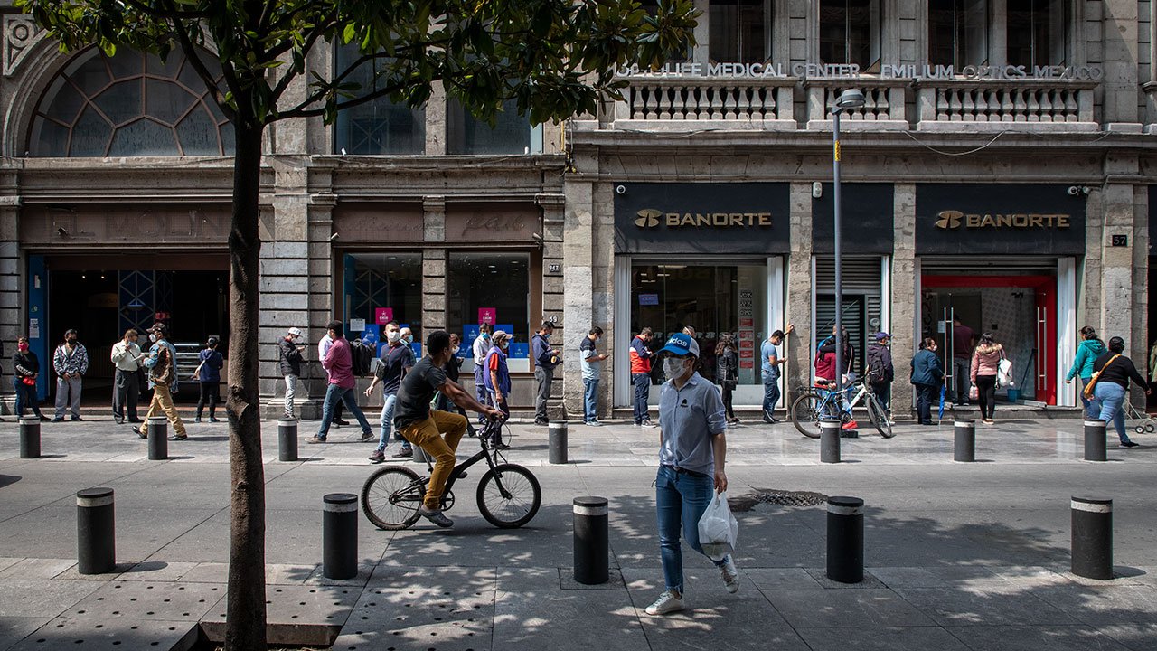 La CDMX continuará en semáforo naranja la próxima semana: hay alerta por aumento de hospitalizaciones