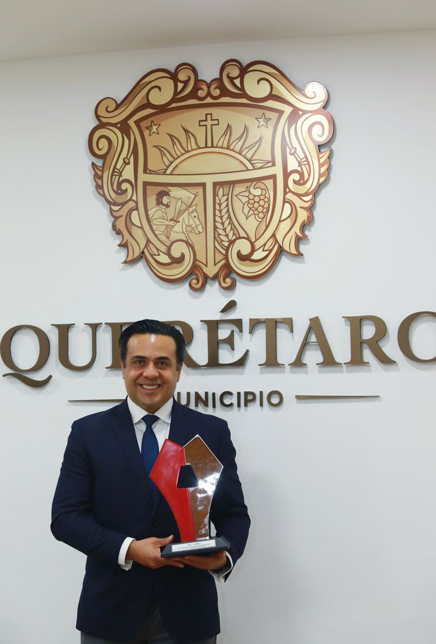 Alcaldes de México premia al municipio de Querétaro por el Transporte Escolar Gratuito