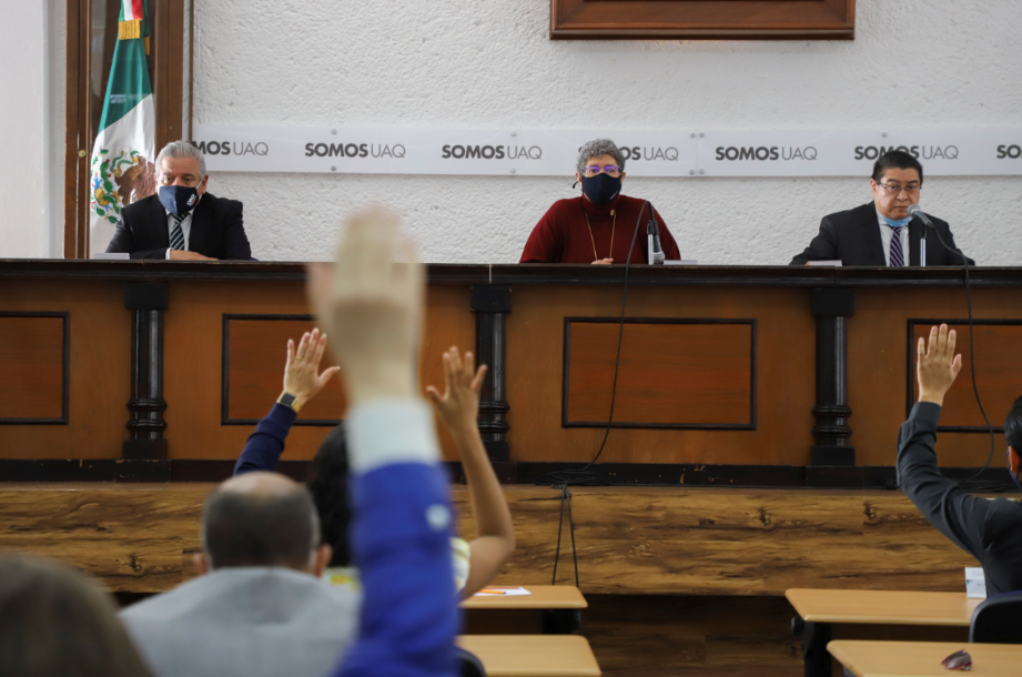 Apoya UAQ a más de 7 mil estudiantes con descuentos en su reinscripción