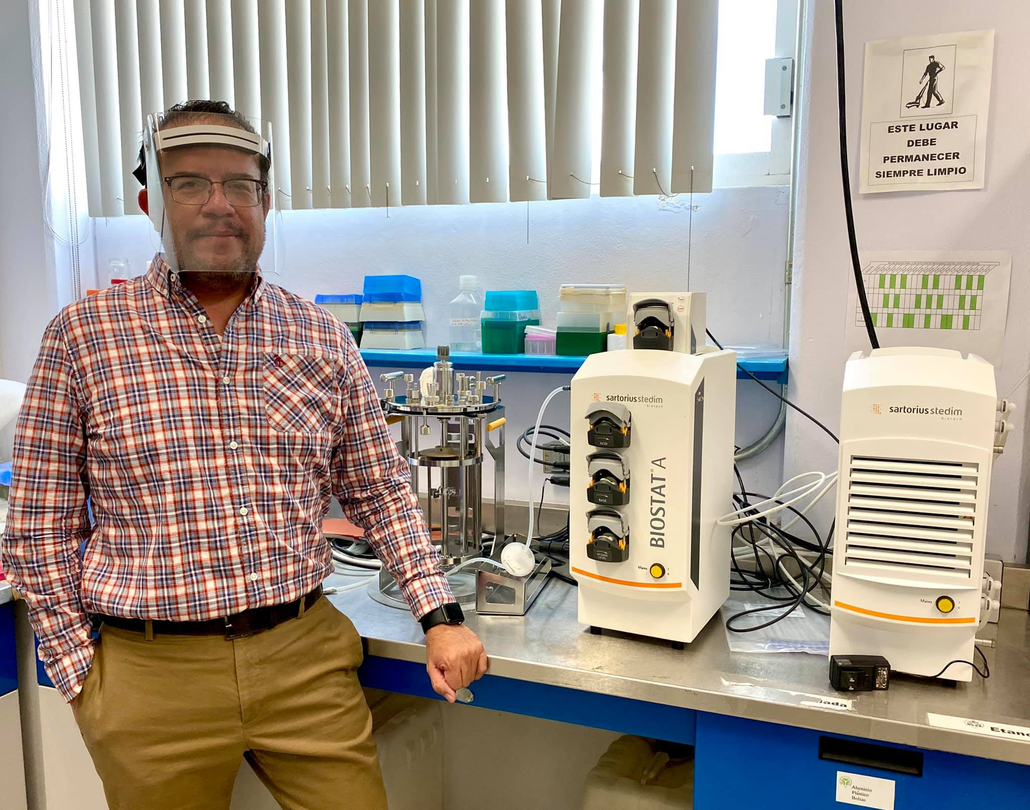 La UAQ recibe en donación un biorreactor para desarrollo de vacuna antiCOVID-19