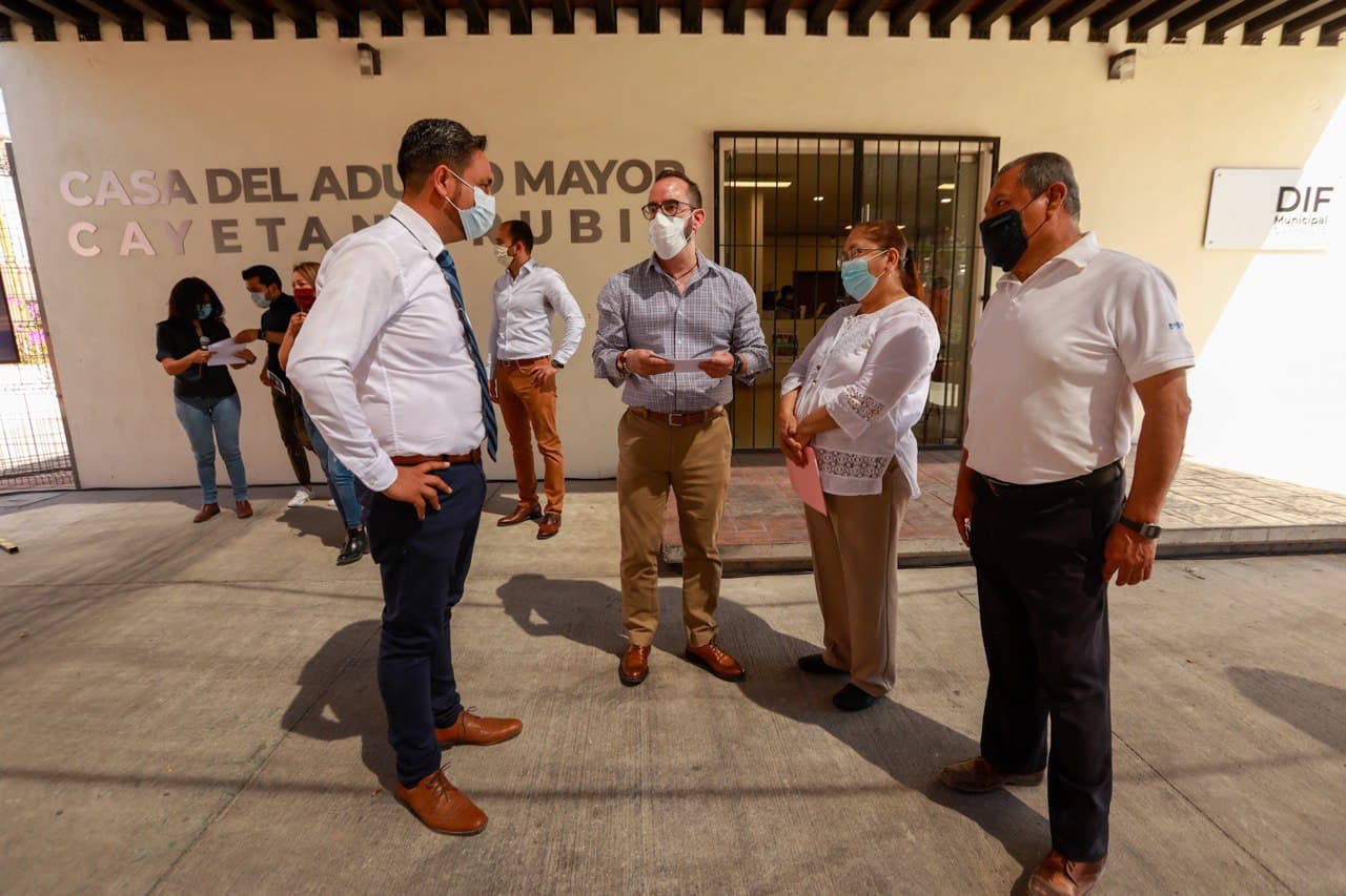 Se construirá techumbre para la Casa del Adulto Mayor de Hércules