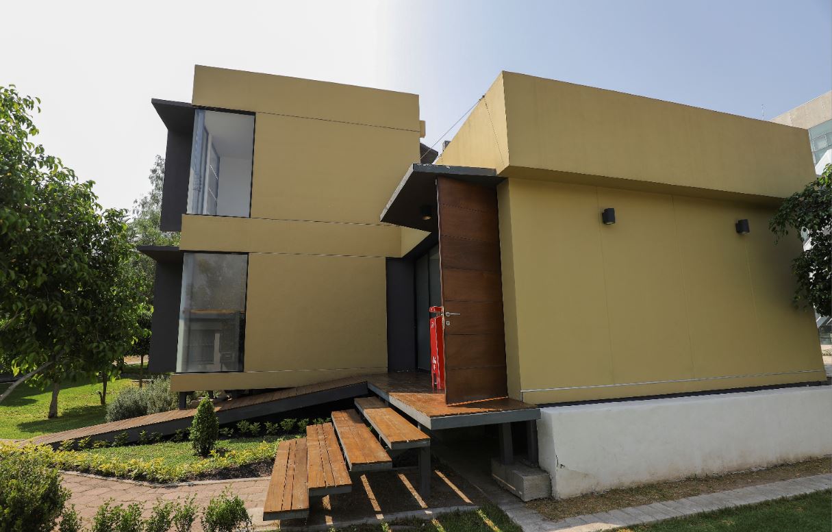 Inauguran Casa Solar de la UAQ: laboratorio viviente de consumo de energía