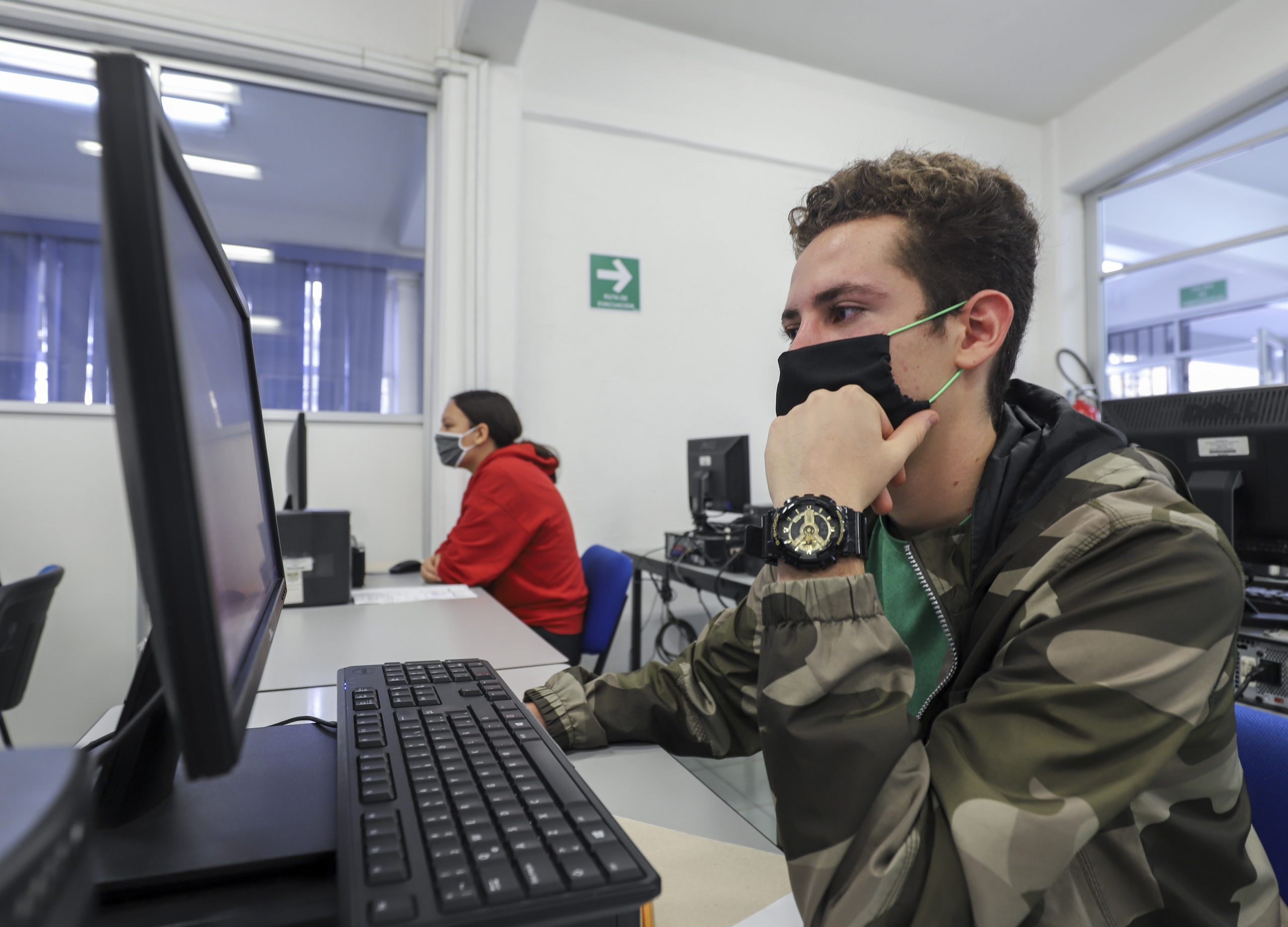 Aplicará UAQ esquema de regreso paulatino a actividades presenciales a partir de agosto