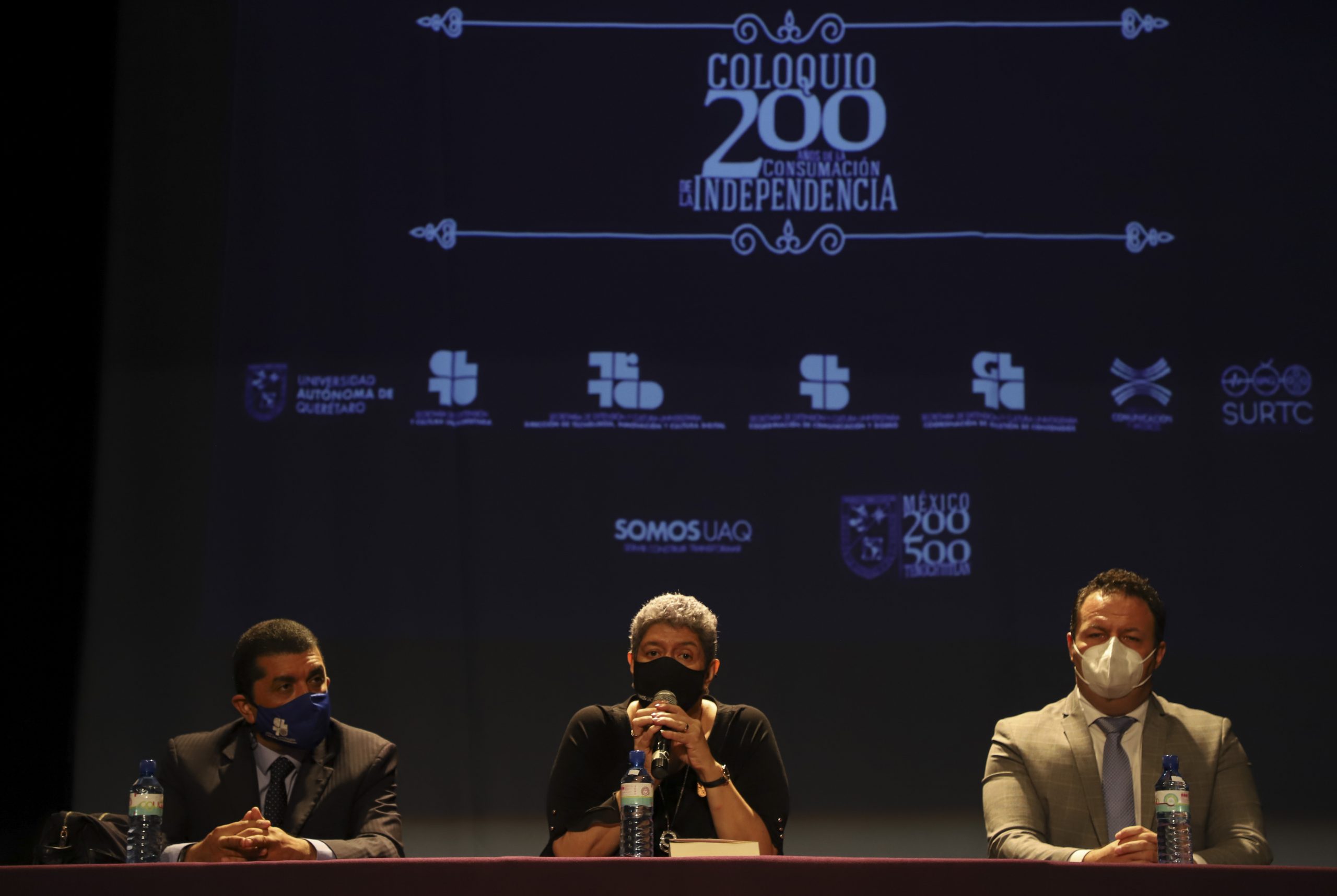 Realiza UAQ foro para conmemorar 200 años de la Consumación de la Independencia