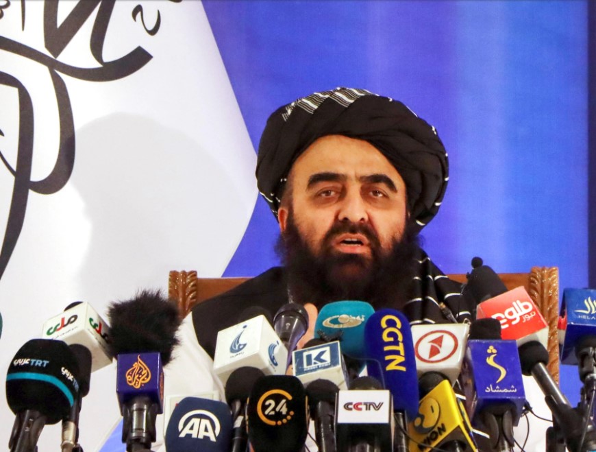 Talibanes buscan una “relación positiva con todo el mundo”