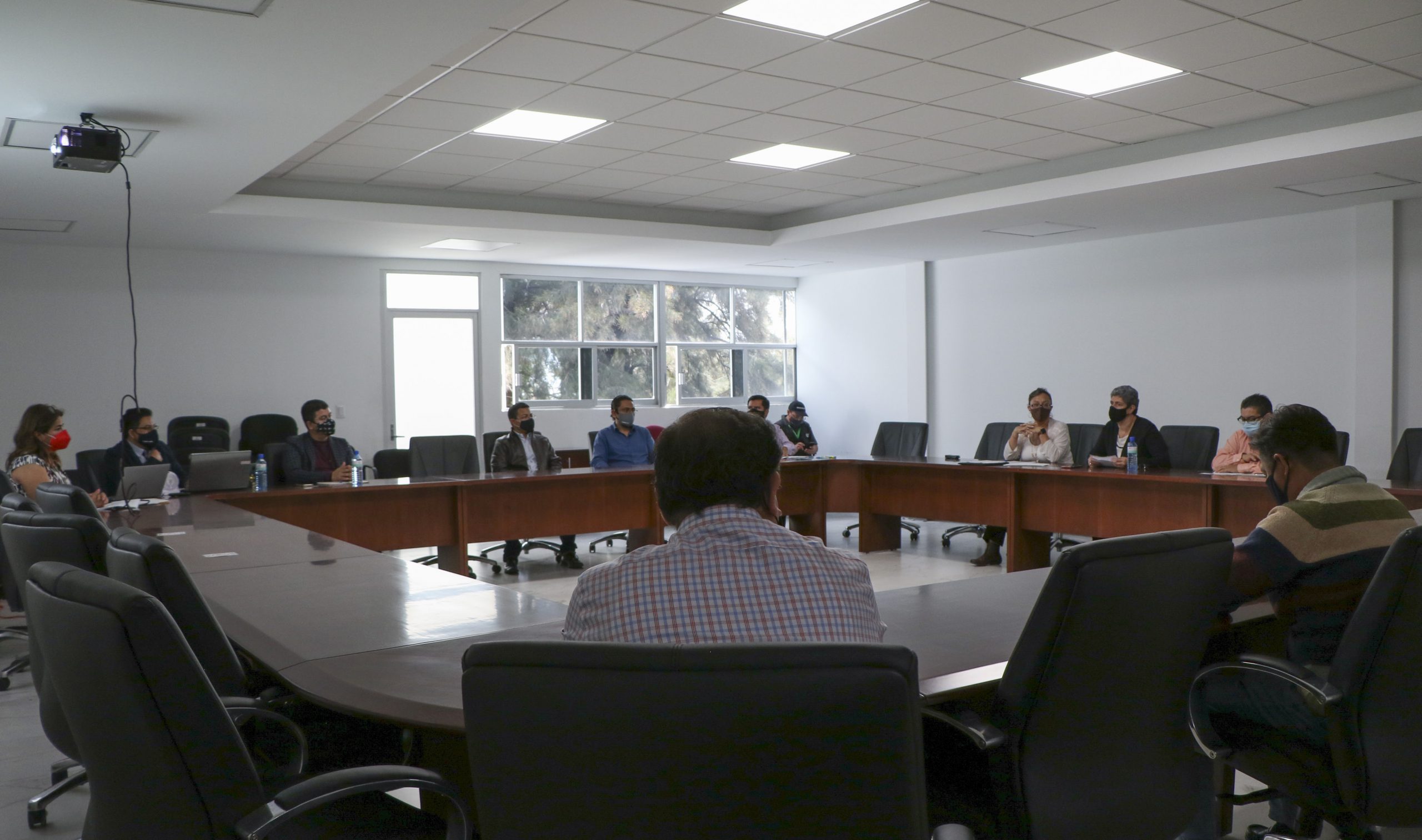 Sesiona Comité Multidisciplinario de la UAQ para la Organización y Conservación de los Archivos Universitarios