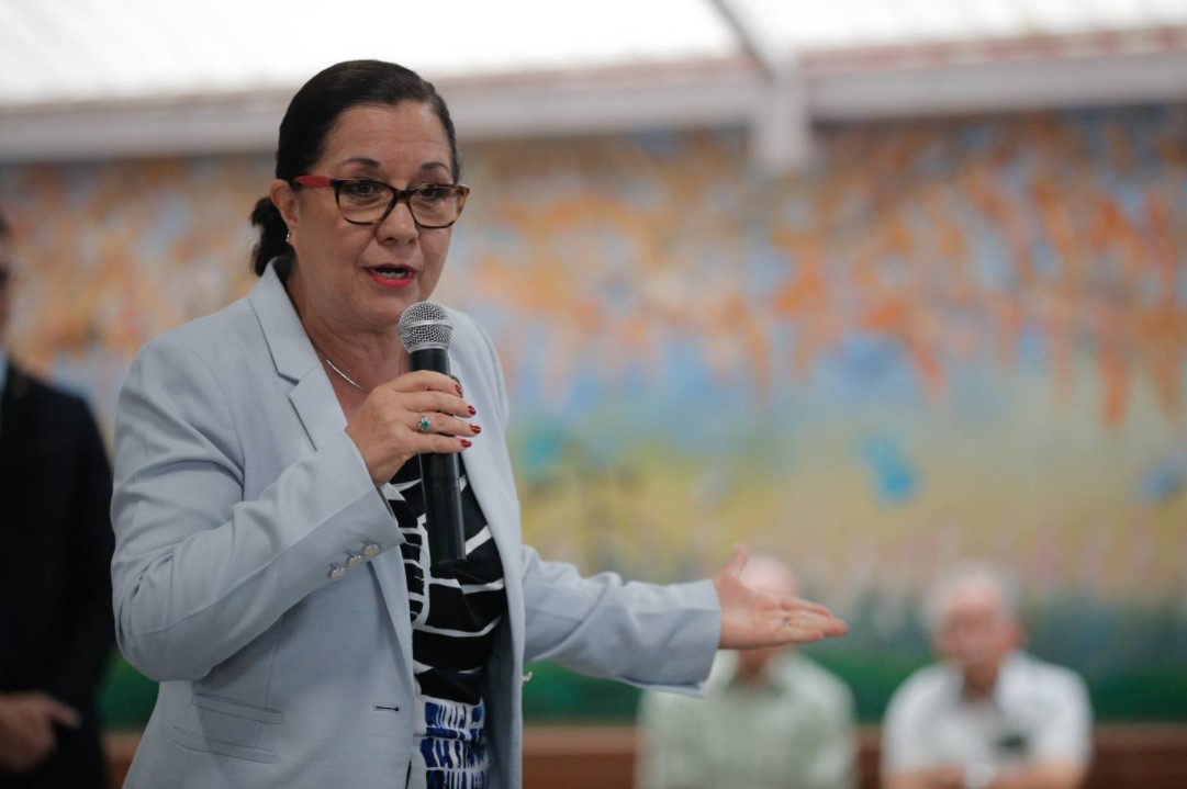 Ministra Educación de Costa Rica renuncia tras polémico examen