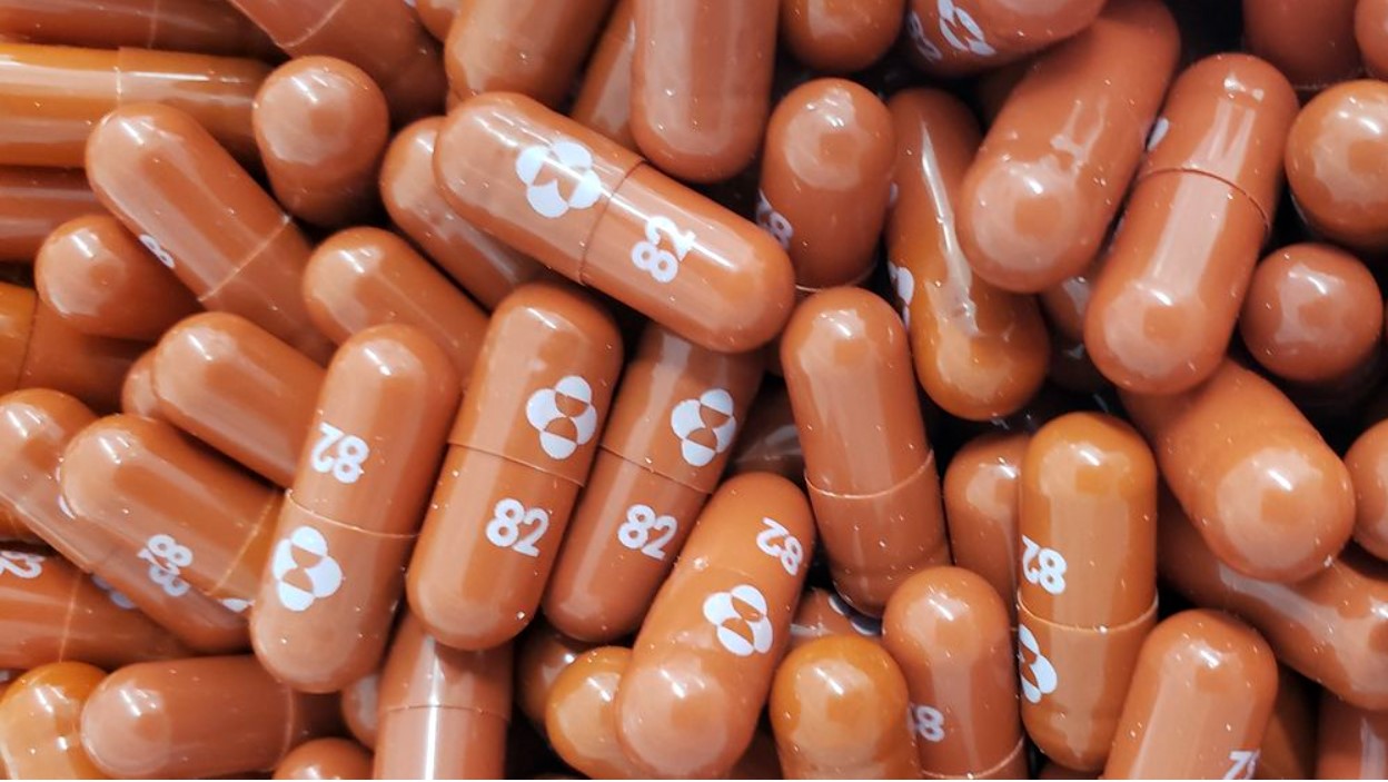 Dinamarca: primer país de la UE en autorizar píldora anticovid