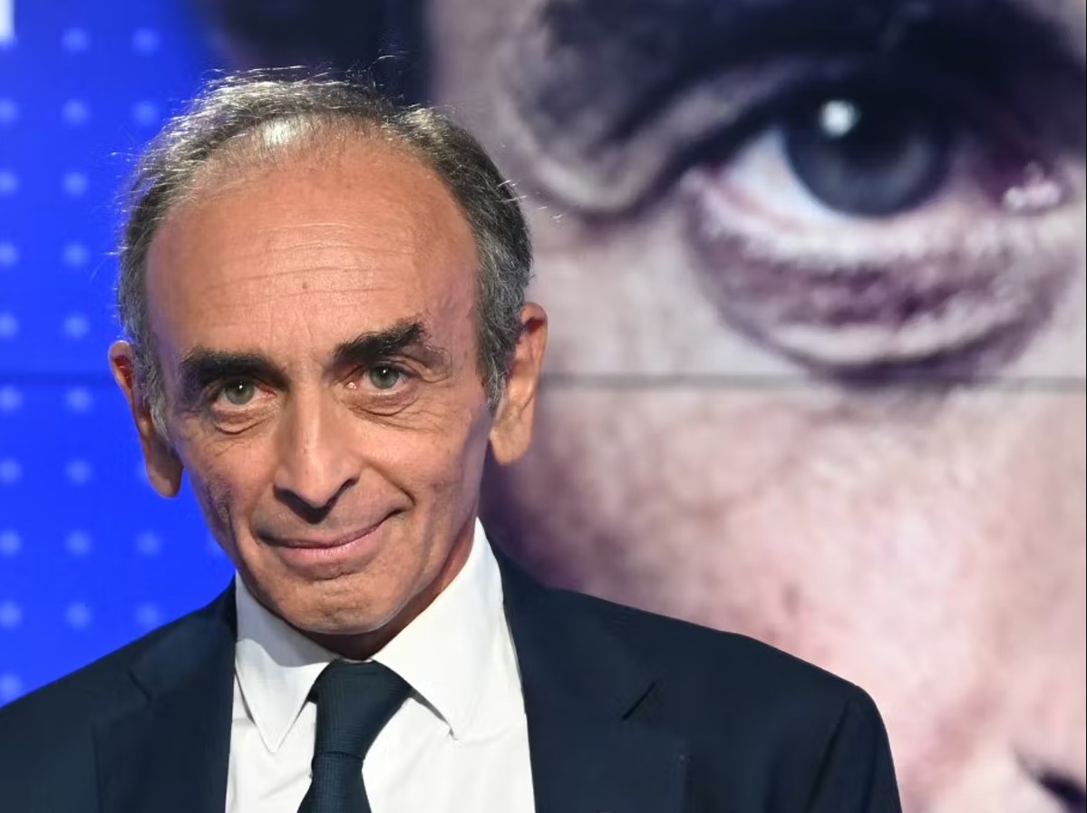 Francia: Condenan a candidato presidencial Éric Zemmour por incitar al odio