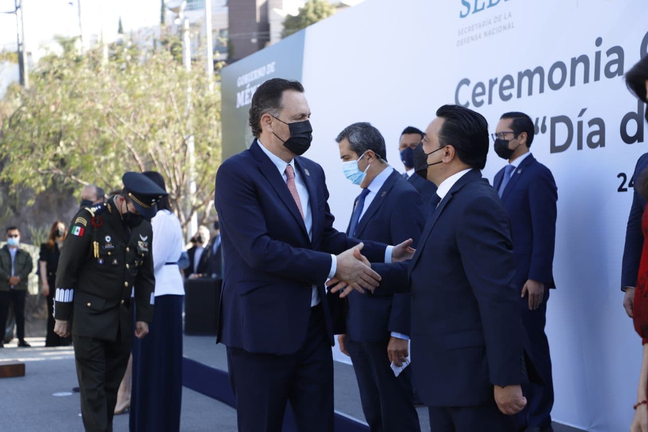 Se llevó a cabo la ceremonia de conmemoración por el Día de la Bandera