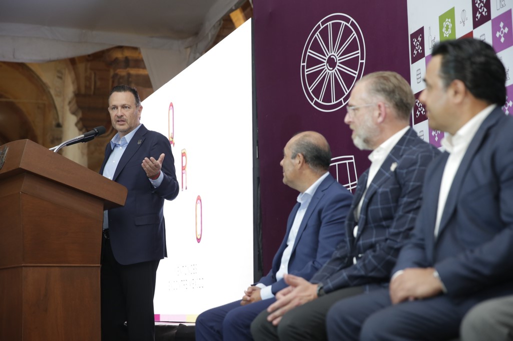 Preside Gobernador lanzamiento del Clúster Vitivinícola de Querétaro