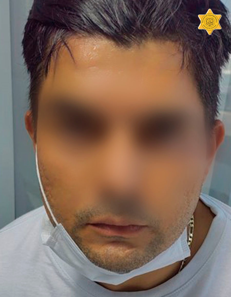 Detiene SSPMQ a tres sujetos a bordo de vehículos robados