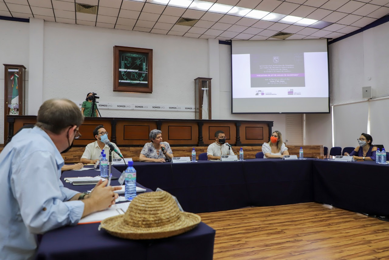 Analizan en la UAQ iniciativas de Ley de Aguas para el Estado de Querétaro