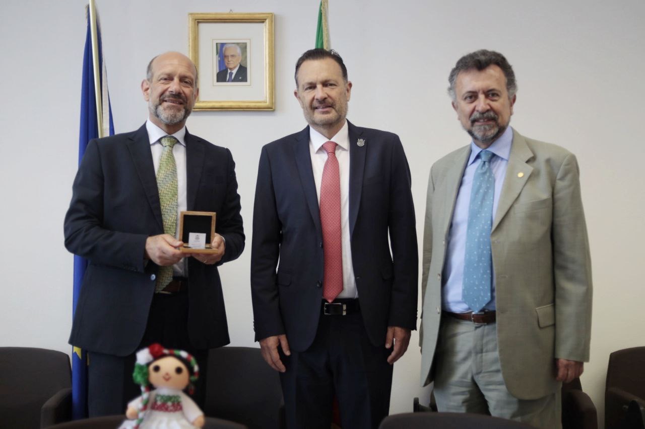 Impulsa Gobernador lazos bilaterales con Italia