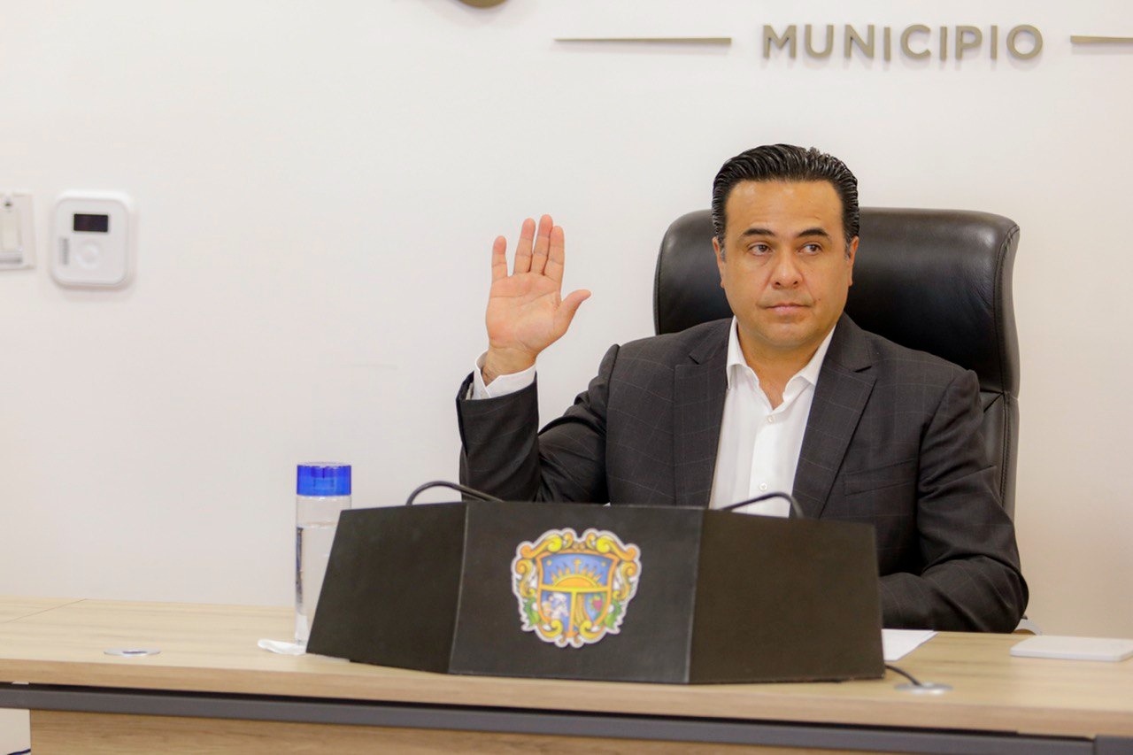 La ciudad que queremos la vamos a construir con un gobierno honesto, transparente y eficiente: Luis Nava