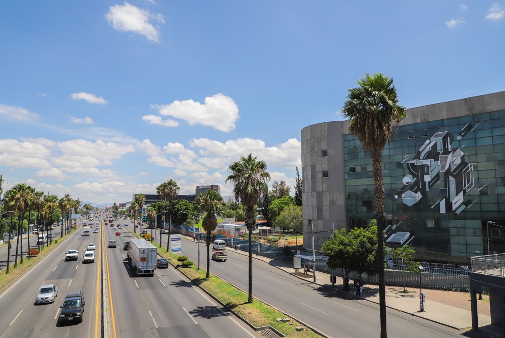 Sin cambios en actividades UAQ por obras en Av. 5 de Febrero