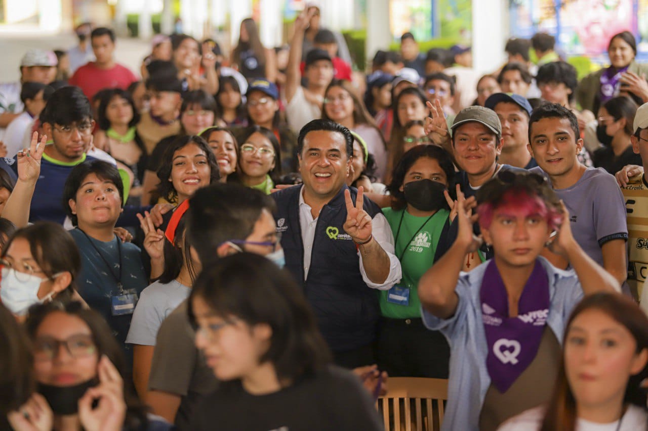 Arranca Luis Nava campamento «La Ciudad de los Héroes Qrece