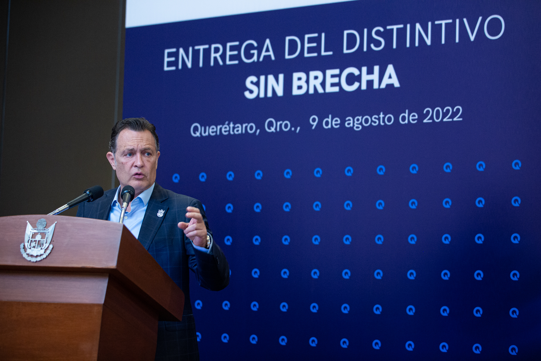 Otorga Gobernador distintivo Sin Brecha a 39 empresas queretanas