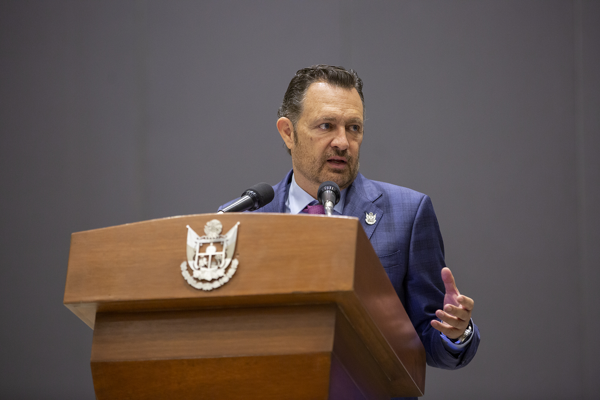 Presenta Gobernador la campaña Septiembre Mes del Testamento