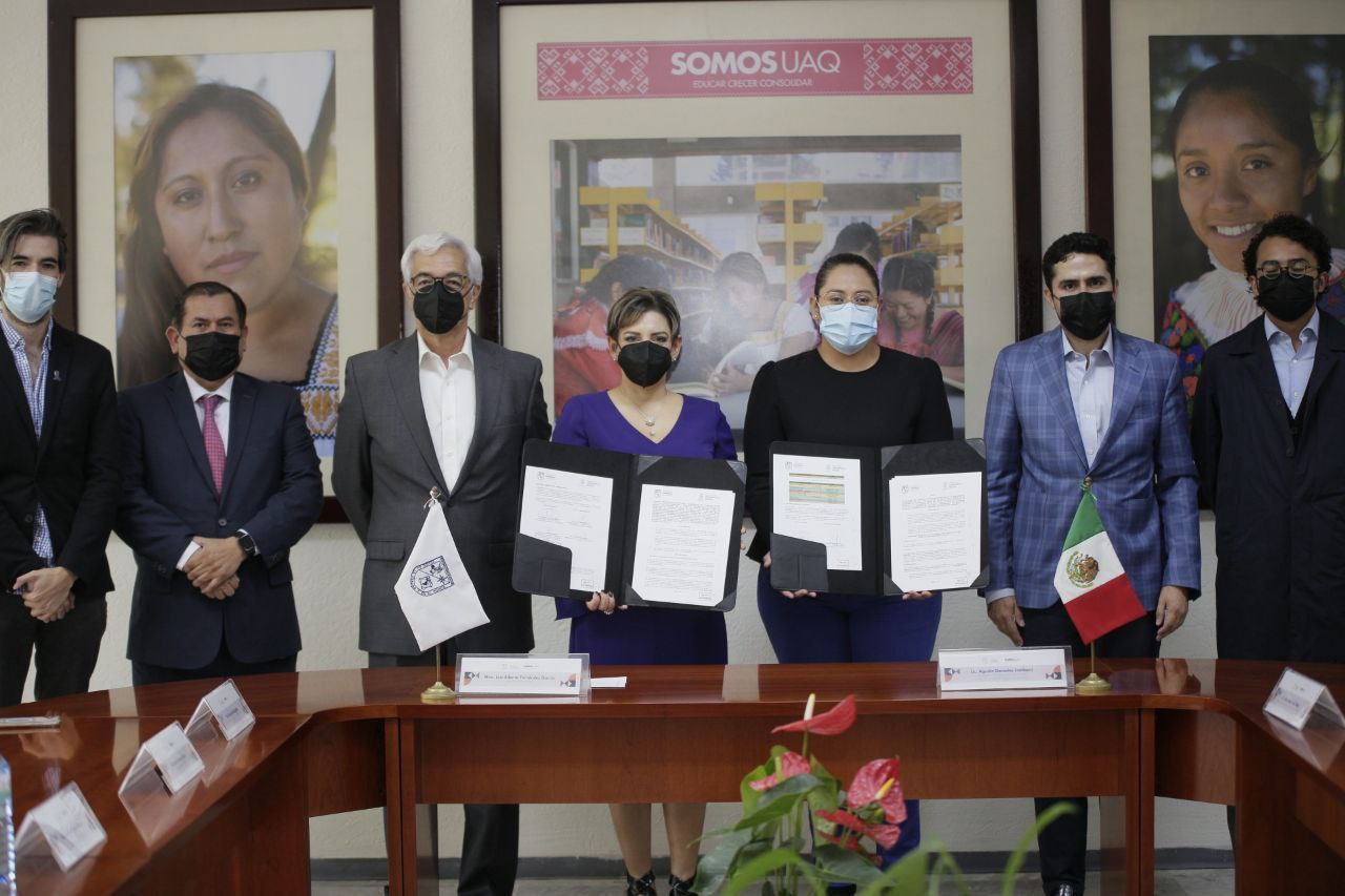 SEDESOQ y UAQ firman convenio de colaboración para atender problemáticas sociales