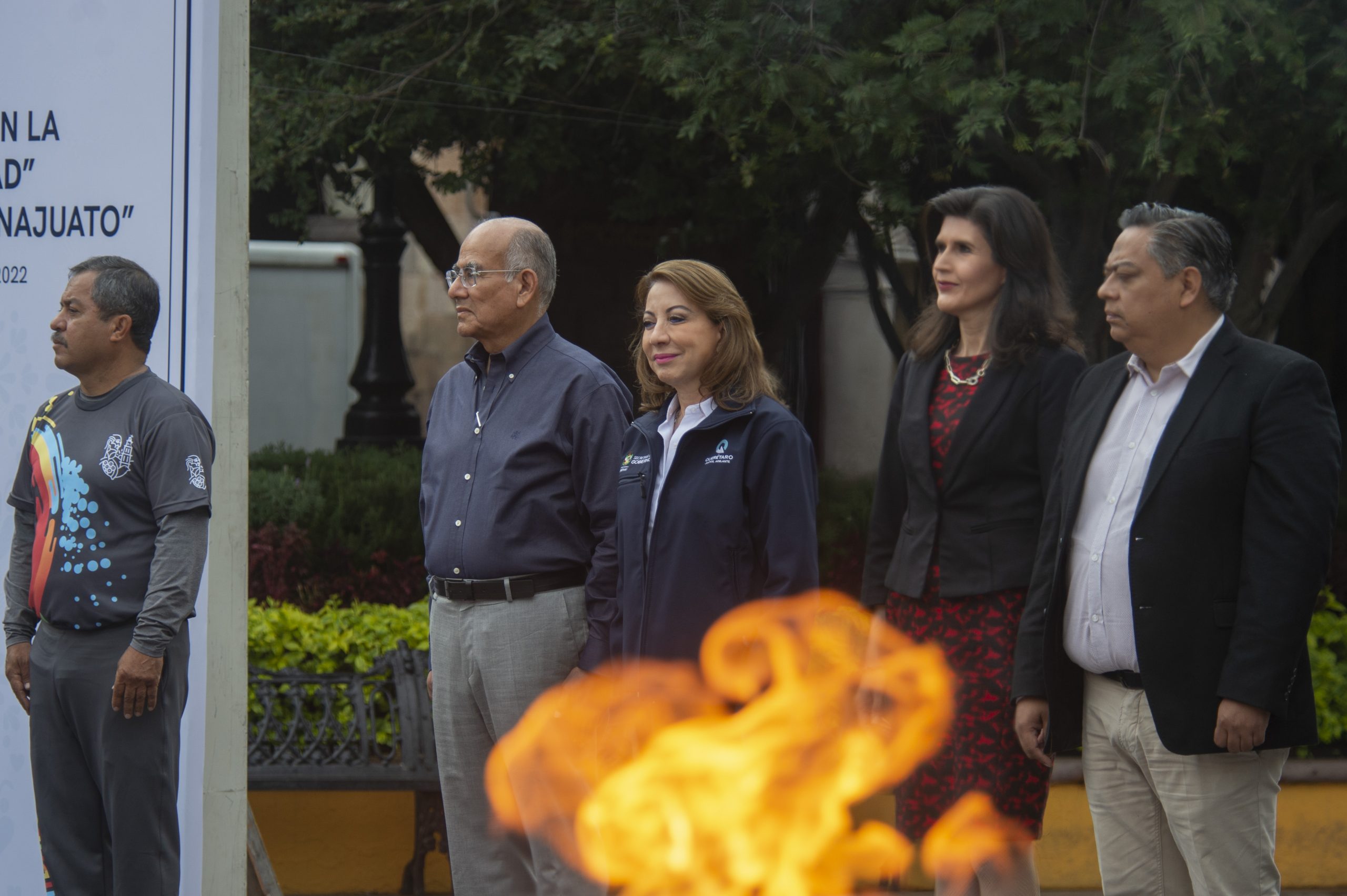 Trasladan atletas fuego simbólico a Dolores Hidalgo