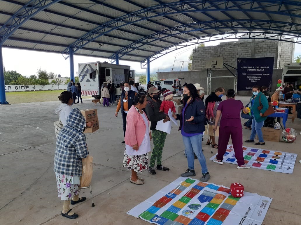 Llevan Feria de Salud a Puerto del Salitre del municipio de Cadereyta de Montes