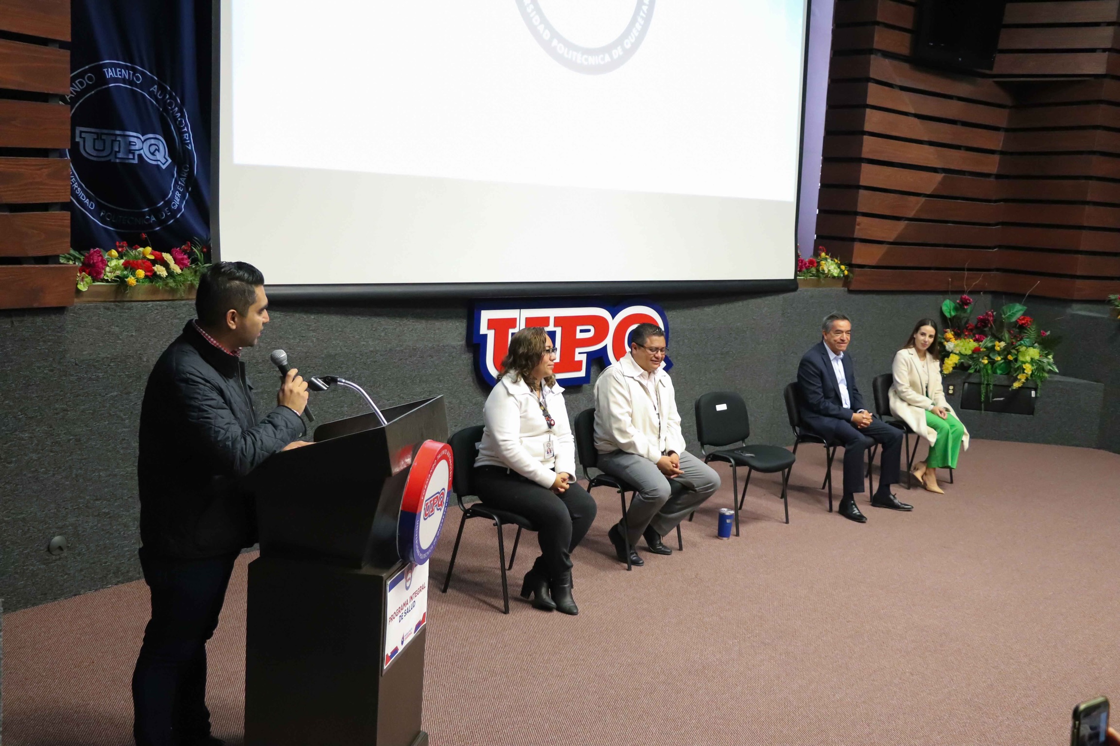 Fortalece UPQ salud emocional y psicológica de las y los estudiantes