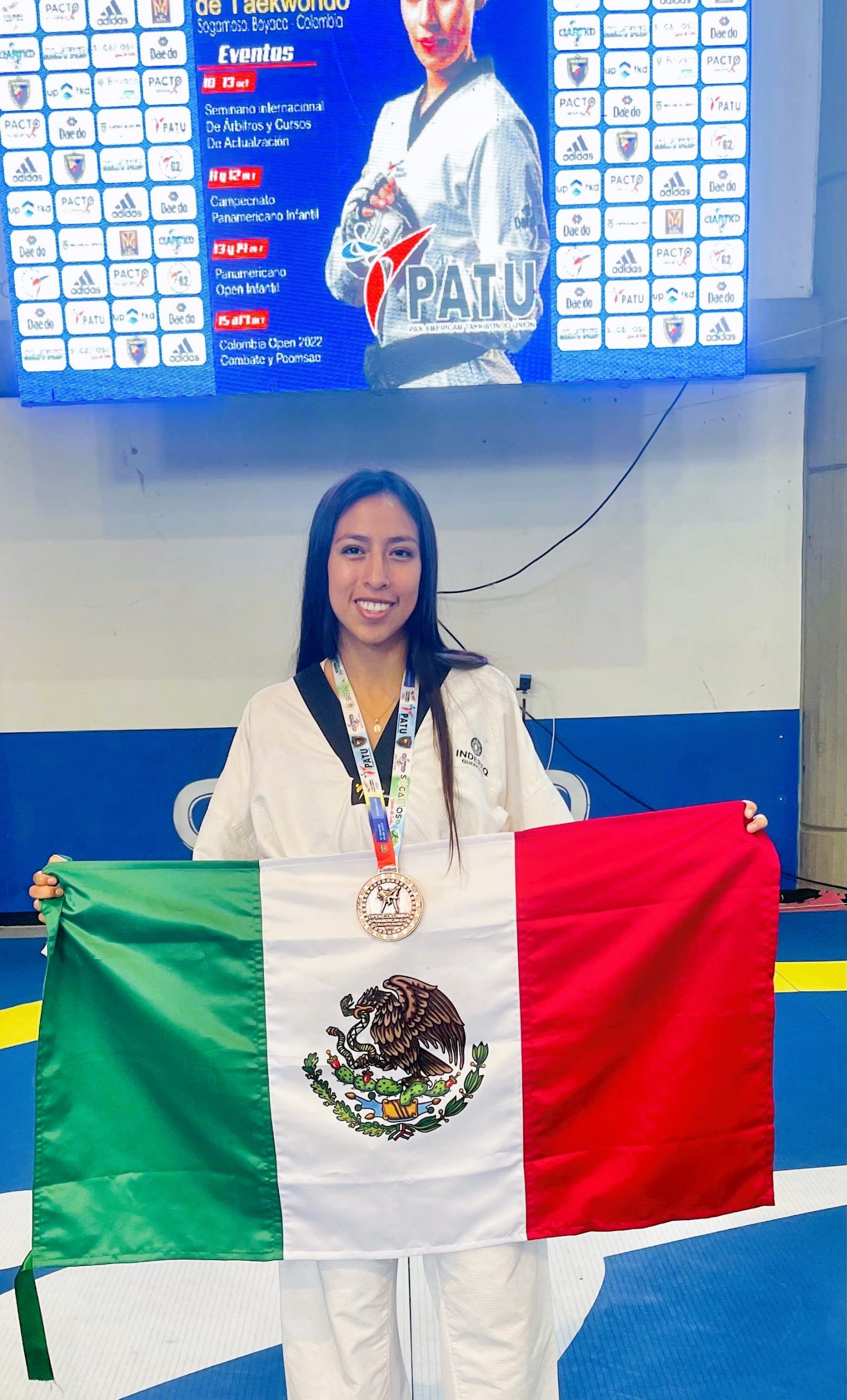 Obtiene estudiante de la UTEQ Tercer Lugar de Taekwondo en el Open G2