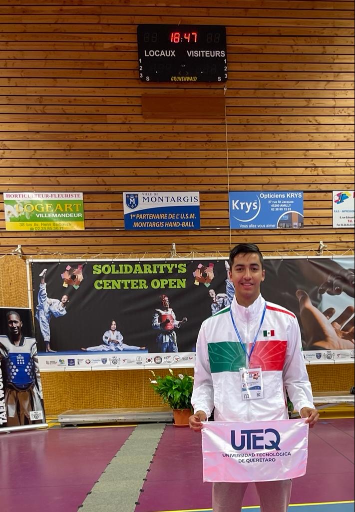 Estudiante de la UTEQ gana plata en abierto de Francia