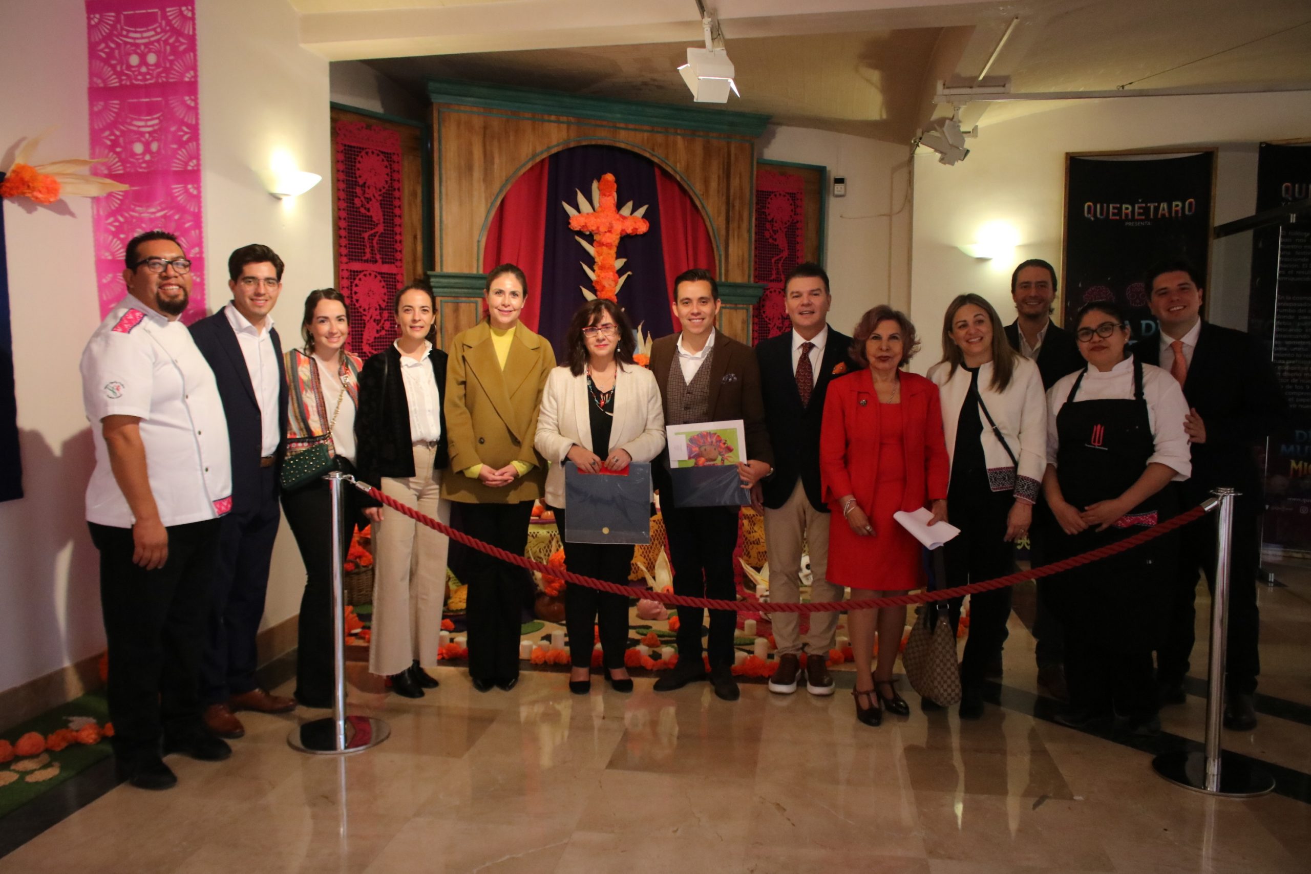 Expone Querétaro tradiciones y artesanías en Madrid