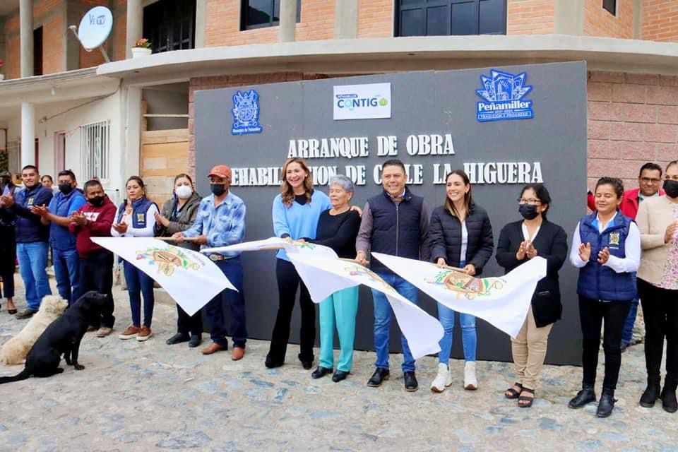 Gestiona Selene Salazar Pavimentación de Calle Principal en la localidad de la Higuera, Peñamiller Qro.