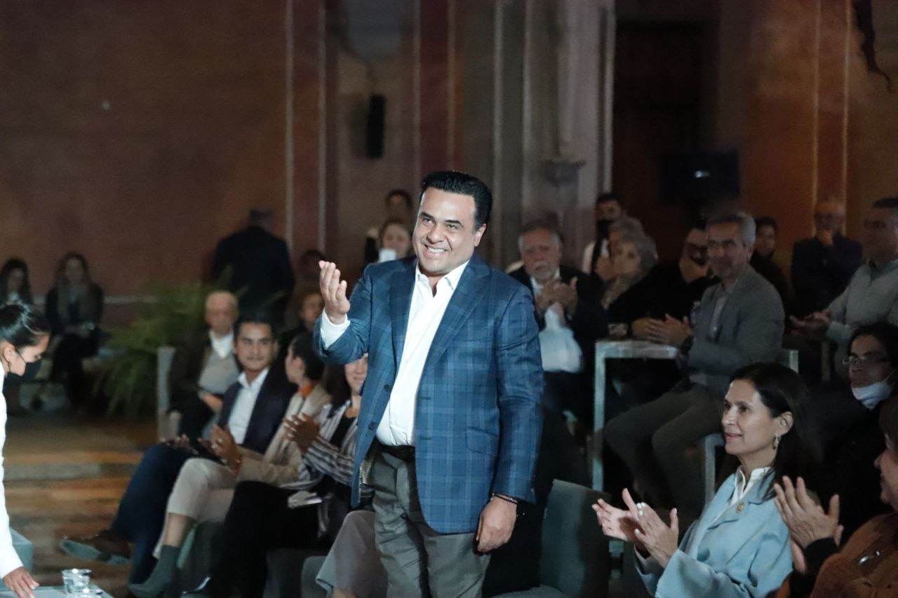 Encabeza Luis Nava la presentación del libro «50 años de la Convención del Patrimonio Mundial en México e Iberoamérica»