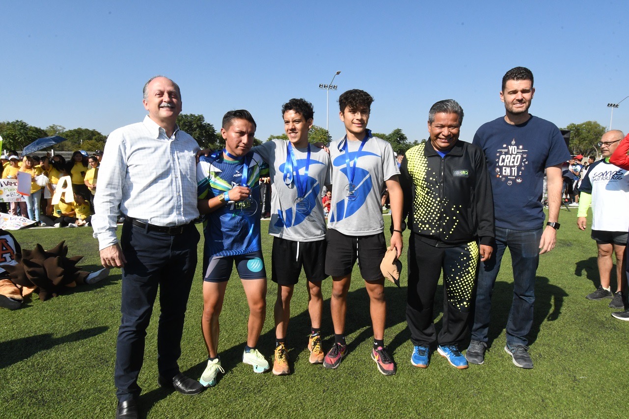 UTEQ sede de la Primera Carrera Interuniversitaria COPARMEX-COEDUQ 2022