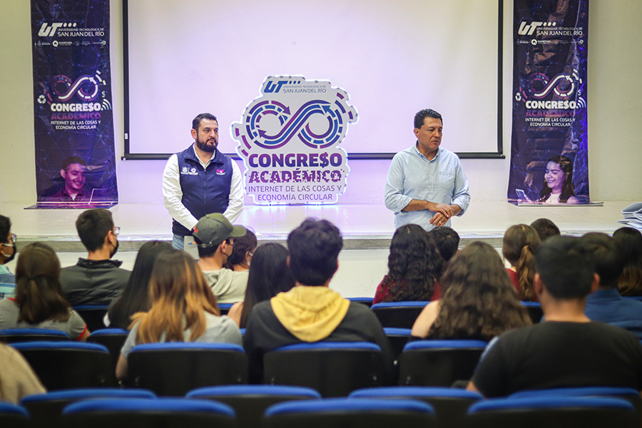 IQT refrenda su compromiso con la movilidad estudiantil en San Juan del Río