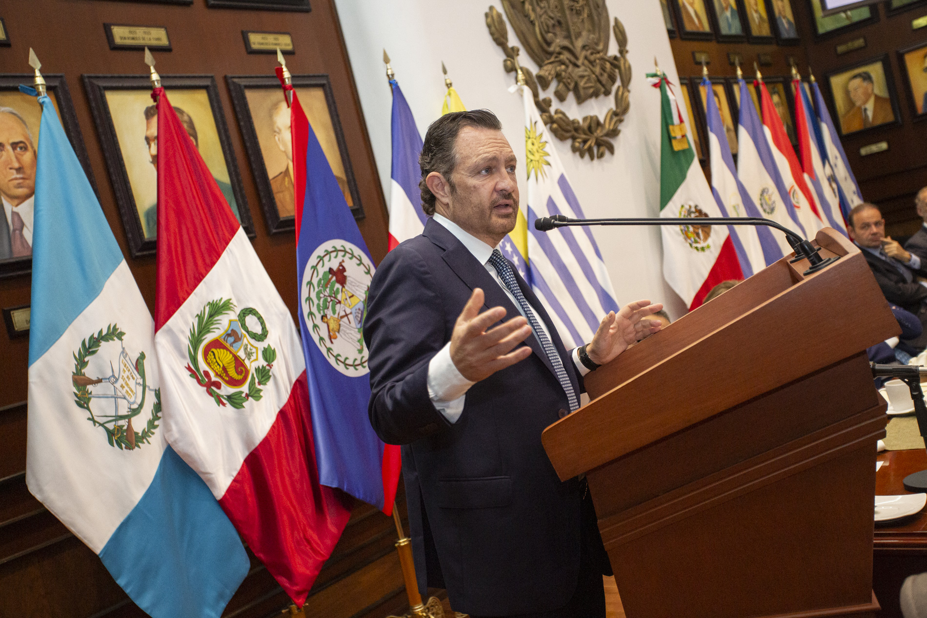 Fortalece Gobernador relaciones de cooperación y amistad con países de América Latina y el Caribe