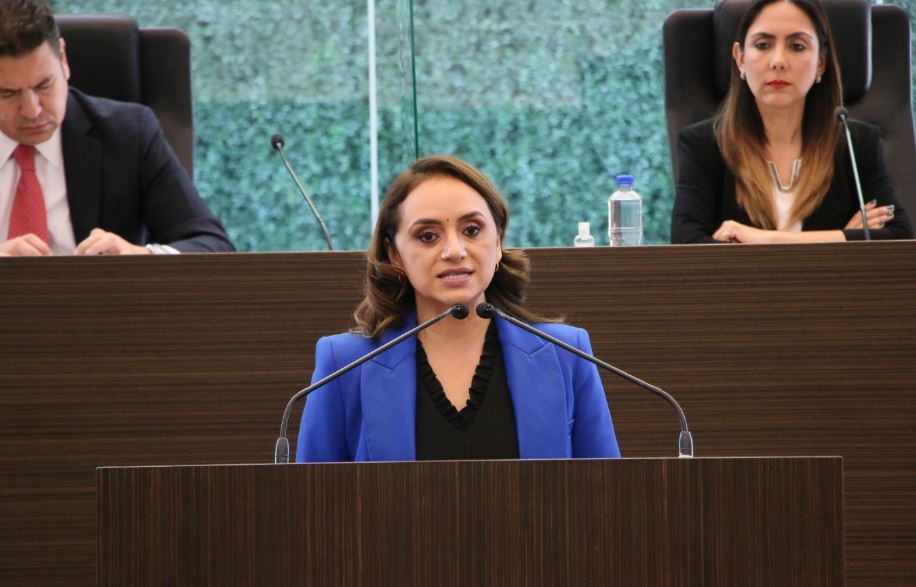 “Noviembre Azul”, busca concientizar la importancia de detección temprana de cáncer de próstata: Diputada Dulce Ventura Rendón