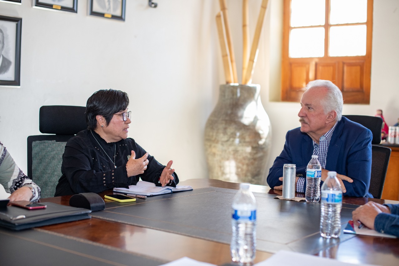 Municipio de El Marqués y SESEQ acuerdan fortalecer trabajo en materia de salud.