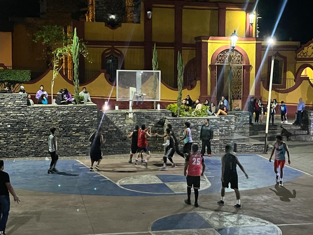 Ahuacatlán se corona campeón de torneo de Básquetbol en Pinal de Amoles