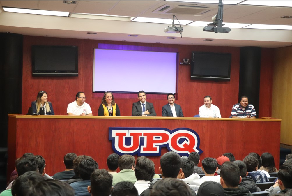 Inaugura UPQ Seminario en Tecnologías Automotrices