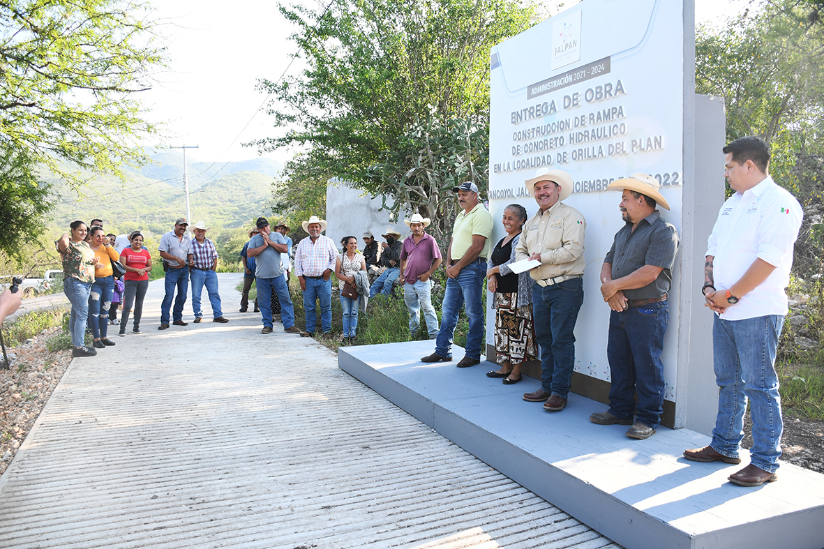 El Presidente Payín Muñoz Entregó Obras por Más de 2 MDP en Tancoyol