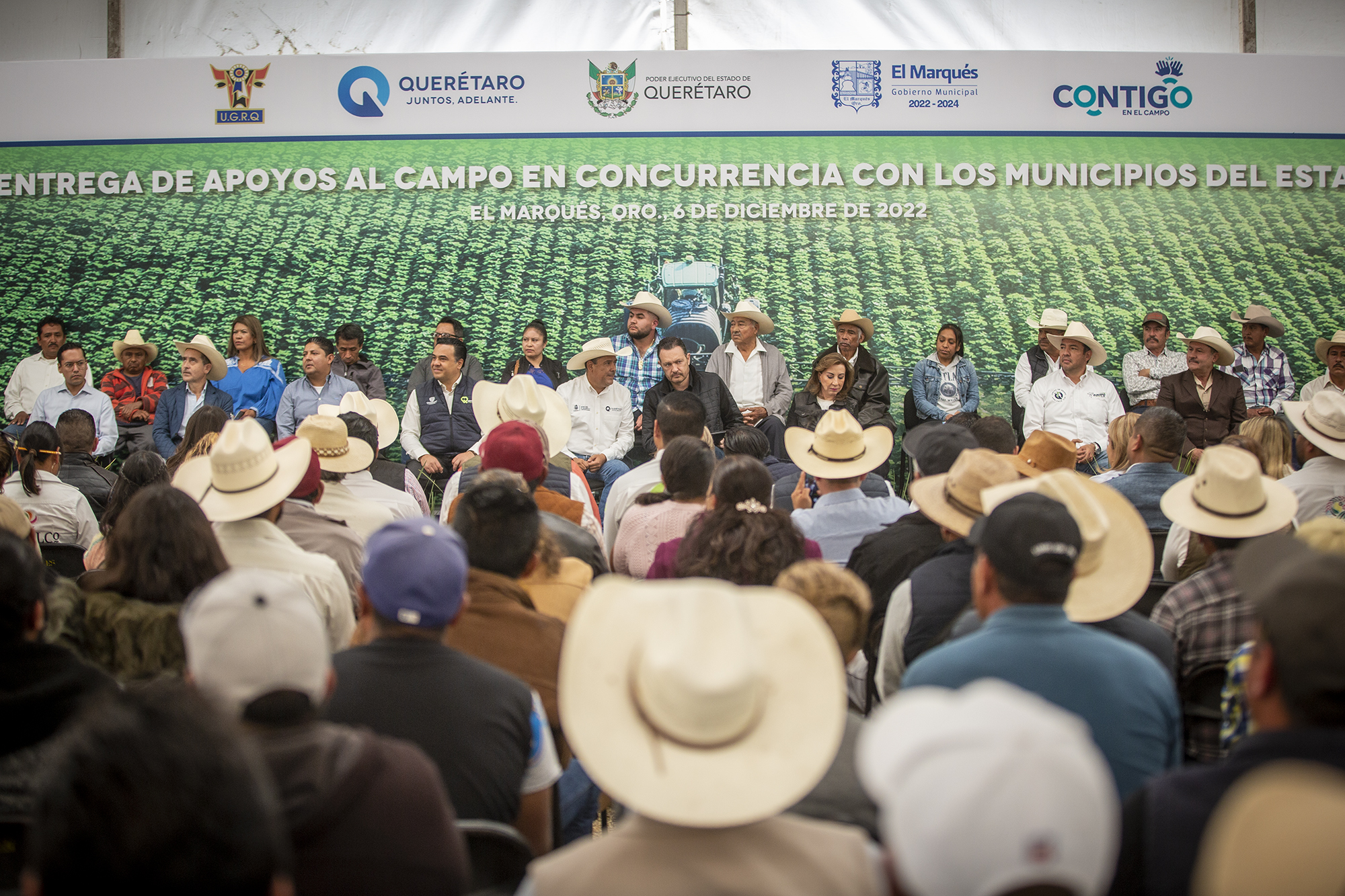 Fortalece Gobernador al campo queretano con una bolsa superior a los 100 mdp