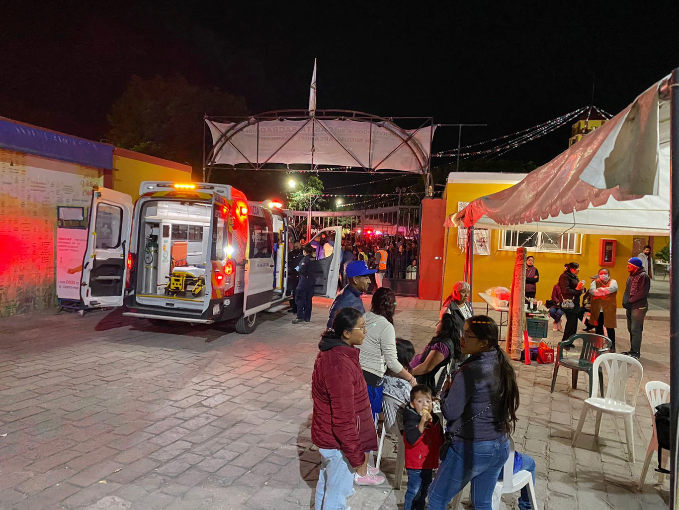 Brinda CEPCQ atención por explosión en la colonia Felipe Carrillo Puerto