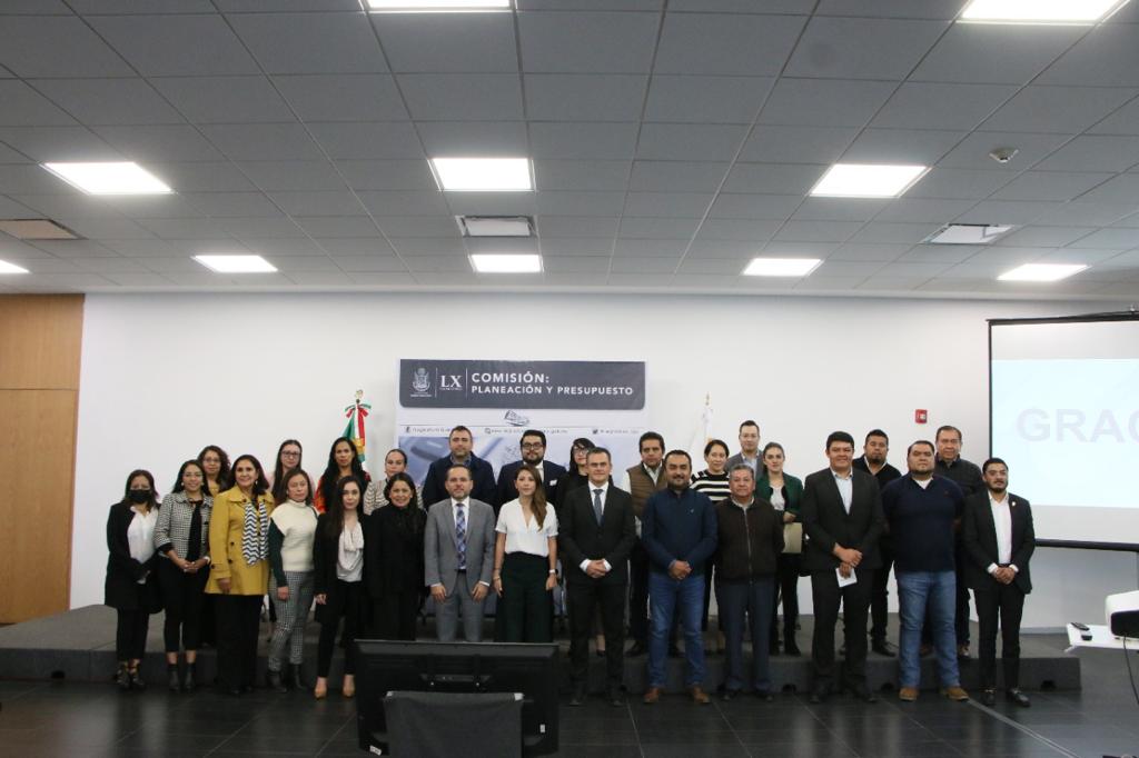En la Comisión de Planeación y Presupuesto, representantes de los  18 municipios presentaron sus proyectos de Leyes de Ingresos