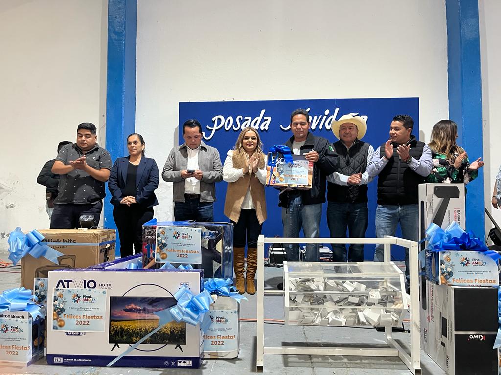 “No bajaremos la guardia y seguiremos trabajando más por los pinaleneses”: Lupita Ramírez