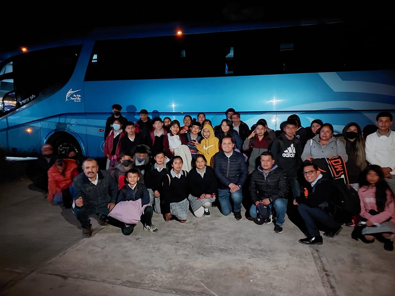 Alumnos pinaleneses viajan a CDMX para fortalecer actividades académicas con apoyo de la Presidencia Municipal de Pinal de Amoles.